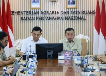 Diskusi dengan Menhan, Menteri Nusron Lakukan Penguatan Kerja Sama Dalam Pengamanan Tanah Aset Negara. (Foto: ATR/BPN)