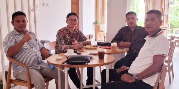 Tim hukum dan advokasi Pasangan Calon Bupati dan Wakil Bupati Kepulauan Talaud nomor urut 3, Welly Titah dan Anisa Gretsya Bambungan.