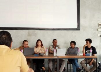 FDW, SAKTI, AJI Manado, Pemerintah Provinsi Sulut bahas hak pekerja perikanan. (Foto: meikel/barta)