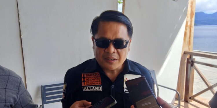 Foto: Sekretaris Bawaslu Sangihe, Allan Lahinda. (Dok.Istimewa)