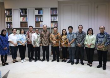 Wabup Sitaro Sambangi Kementerian Transmigrasi Terkait Korban Gunung Ruang