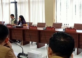 Gambaran Kursi Anggota PDI Perjuangan yang terlihat kosong. (Foto: meikel/barta)