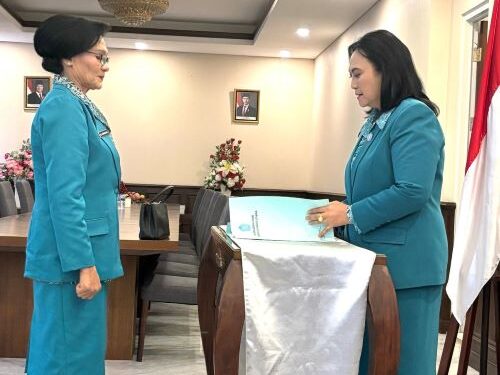 Lesly Makainas Sasiwu Dikukuhkan Istri Gubernur Sulut Sebagai Ketua TP-PKK Sitaro