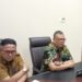 Ketua Fraksi Gerindra Sulut, Louis Carl Schramm didampingi Plt Sekwan, Niklas Silangen. (foto: meikel/barta)
