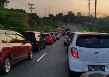 Kemacetan Ring Road Kota Manado. (Foto: istimewa)