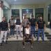 Saat VD ditagkap oleh Tim Patroli Wilayah Timur Polres Bitung. (foto: istimwa)