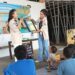PPG Matematik saat memberikan pengetahuan tentang Matematika kepada kelas kecil. (foto: Ain)