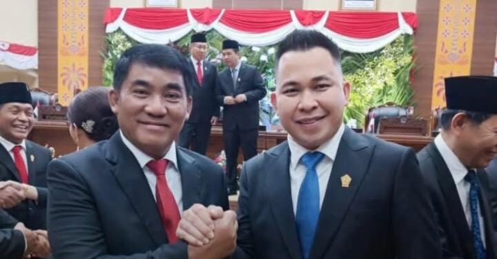 Gubernur Yulius Selvanus dan Pimpinan Komisi I Braien Waworuntu. (foto: istimewa)