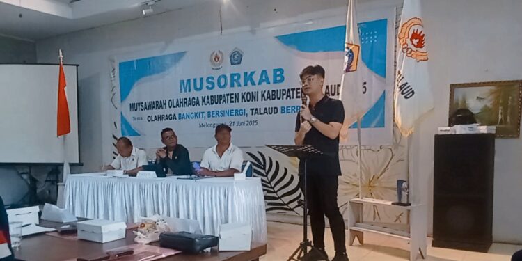Mario Titah, SE saat memberikan sambutan ketua umum KONI Talaud terpilih.