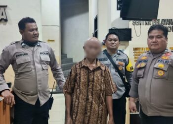 Polsek Matuari amankan Buang Gelon pelaku penganiayaan di Manembo-Nembo Tengah. (foto: Chris/Barta1)