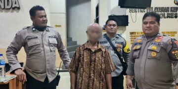 Polsek Matuari amankan Buang Gelon pelaku penganiayaan di Manembo-Nembo Tengah. (foto: Chris/Barta1)