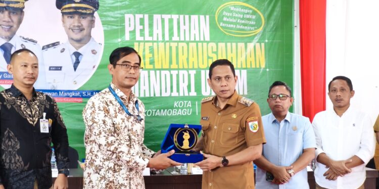 Pelatihan Kewirausahaan Mandiri UMKM: Perkuat Daya Saing Produk Lokal