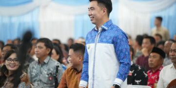 Foto: Bupati Kepulauan Sangihe Michael Thungari dalam Rakor Pembentukan Koprasi Merah Putih. (Dok. Istimewa)