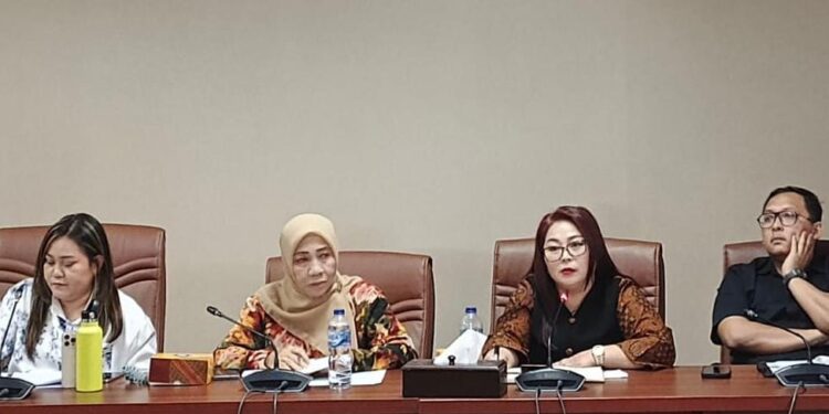 Anggota Komisi II DPRD Provinsi Sulut. (foto: meikel/barta)