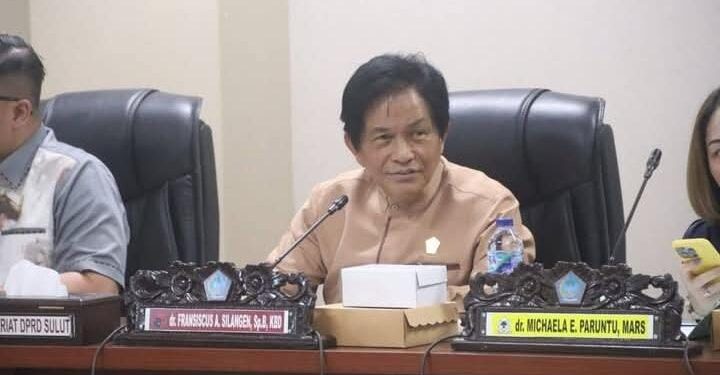ketua DPRD Provinsi Sulut, Fransiskus Andi Silangen. (foto: setwan)