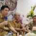 Foto: Bupati Michael Thungari Menyampaikan Materi dalam Pelatihan Peningkatan Kapasitas Pemasaran Wisata. (Dok. Rendy/Barta1).