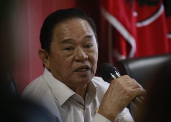 Wakil Ketua Fraksi PDI Perjuangan, Berty Kapojos. (foto; Febry Mokodongan)