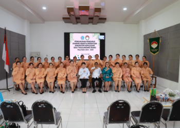 CINTA HERO dan Ketua TP PKK Sitaro Hadiri Pengukuhan Dharma Wanita Persatuan