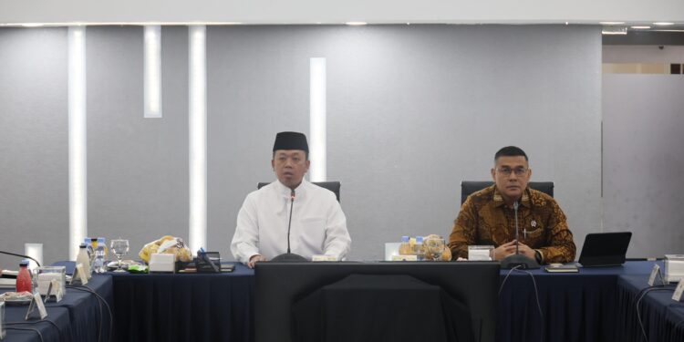 Rapim Semester I, Menteri Nusron Minta Jajaran Evaluasi Tunggakan dan Layanan Elektronik