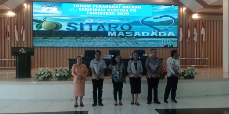 Tamaka dan Salindeho ‘Kawal’ Verifikasi Renstra Sitaro Digelar Bapelitbang