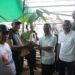 Wali Kota Kotamobagu Serahkan 20.000 Bibit Kakao dan Alat Pertanian buat Petani Poyowa Besar Dua