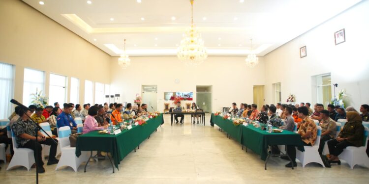 Wawali RVM Ikuti Rakor Karhutla Sulut 2025, Bahas Penguatan Satgas dan Regulasi