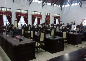 Potret suasana gedung paripurna DPRD pada saat Presiden RI membacakan pidato kenegaraan.