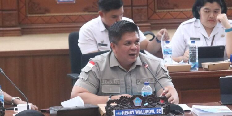 Ketua Pansus RT/RW, Henry Walukow. (foto: istimewa)