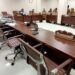 Tempat duduk dari anggota Komisi II DPRD Sulut yang terlihat kosong. (foto: meikel/barta1.com )