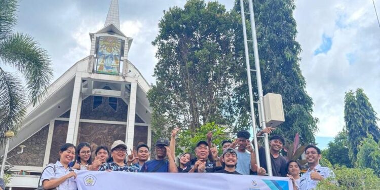 Tim Pengabdian Berbasis Masyarakat Oleh Mahasiswa Polimdo. (foto: istimewa)