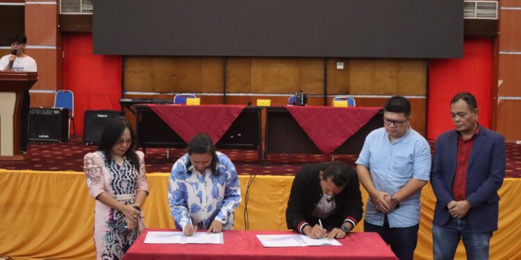 Polimdo dan Pegadaian Kanwil V Manado tandatangani MoU. (foto: istimewa)