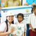 Perokris PLN Regional Palu berbagi kasih dengan siswa-siswi SDN 13 Sindue Tombusabora. (Foto: Humas PLN Sulutenggo)