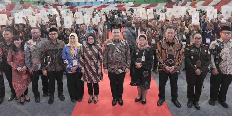 Jelang HUT ke-80 RI, Wamen Ossy Tegaskan Komitmen Presiden Prabowo Sejahterakan Rakyat