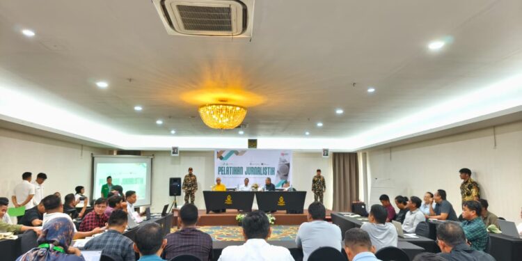Wali Kota Kotamobagu Buka Pelatihan Jurnalistik, Dorong Penguatan Kompetensi Wartawan