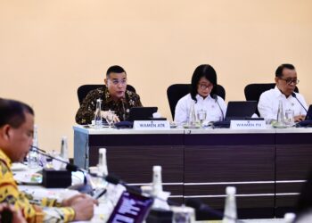 Wamen Ossy Laporkan Progres Pengadaan Tanah Warga Terdampak Erupsi Gunung Lewotobi Laki-laki