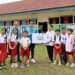 Light Up The Dream atau LUTD berupa penyambungan listrik gratis hadir untuk siswa-siswi SDN Oboy. (foto: Humas PLN)