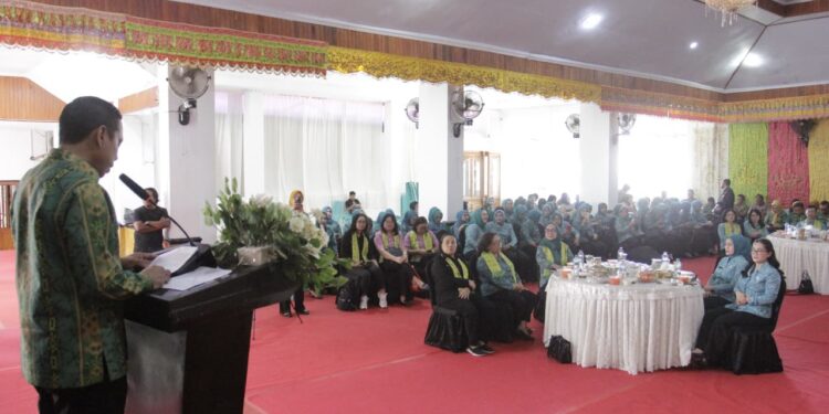 Wali Kota & Ketua TP PKK Kotamobagu Sambut Tim Penilai Lomba PKK Sulut 2025