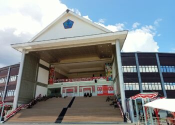 Gedung DPRD Sulut. (foto: meikel/barta)