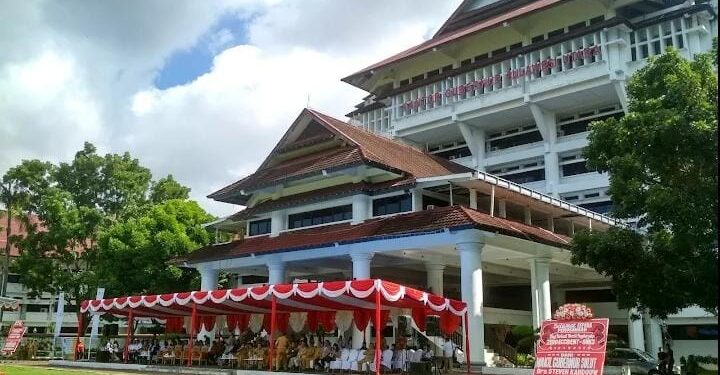 Kantor Gubernur Sulut. (foto: istimewa)