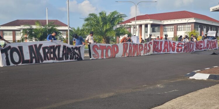 Warga Tuminting Ajukan Banding atas Putusan PTUN Manado: Suara Nelayan Demi Lingkungan Hidup