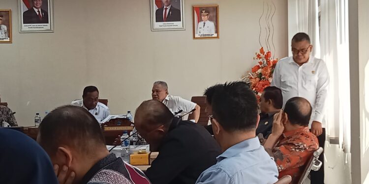 Sosok Sentral Ini Ada di Mana – Mana, Setiap Pembahasan DPRD Sulut 