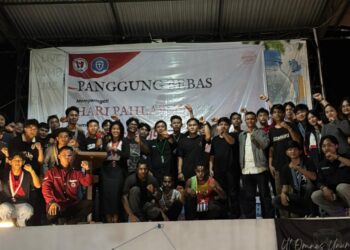 Panggung Bebas GMKI dan GMNI Politeknik: Merajut Persatuan di Hari Pahlawan