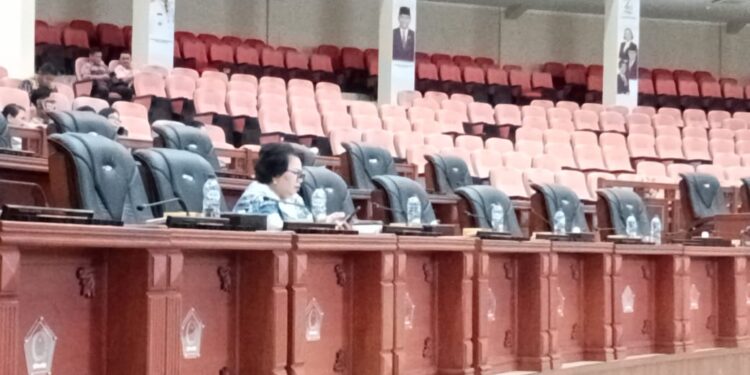 Pemandangan Menarik Saat Agenda Pembahasan KUA-PPAS 2026 di DPRD Sulut