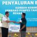 Manajemen PLN juga membantu perbaikan rumah korban musibah kebakaran. (foto: Humas PLN)