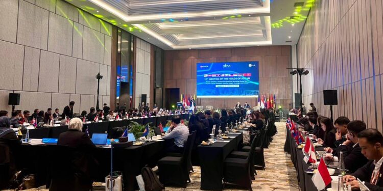 Suasana agenda The 13th Meeting of Heads of ASEAN Power Utilities Authorities HAPUA Working Group 5 dengan tema Human Capital Mindshift Aligned People Strategy and Growth yang digelar di Yogyakarta. (foto: Humas PLN)