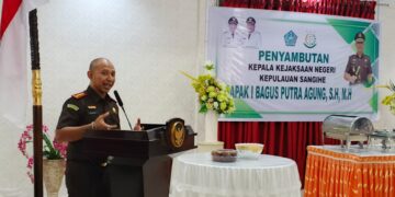 Foto: Kepala Kejaksaan Negeri Kepulauan Sangihe, I Bagus Putra Gede Agung dalam tata muka pertama dengan Forum Pimpinan Daerah Sangihe. (Dok. Rendy/Barta1)