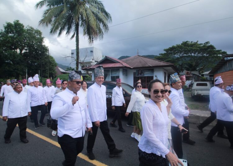 Foto: Karnaval budaya diikuti oleh berbagai instansi pemerintah Kabupaten Kepulauan Sangihe. (Dok. Istimewa)
