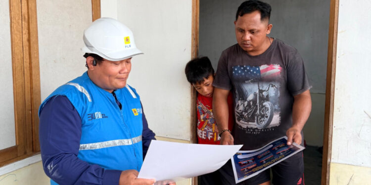 Edukasi keselamatan kelistrikan dilakukan PLN pada masyarakat foto Humas PLN. (foto_ Humas PLN)