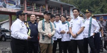 Foto: Menteri Perhubungan Republik Indonesia, Dudy Sugandhi, melakukan kunjungan kerja ke Kabupaten Kepulauan Sangihe, Rabu (17/12/2025). (Dok. Istimewa)