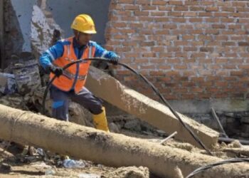 penormalan sisa jaringan listrik di Sumatra pasca-bencana. (Foto: Humas PLN)